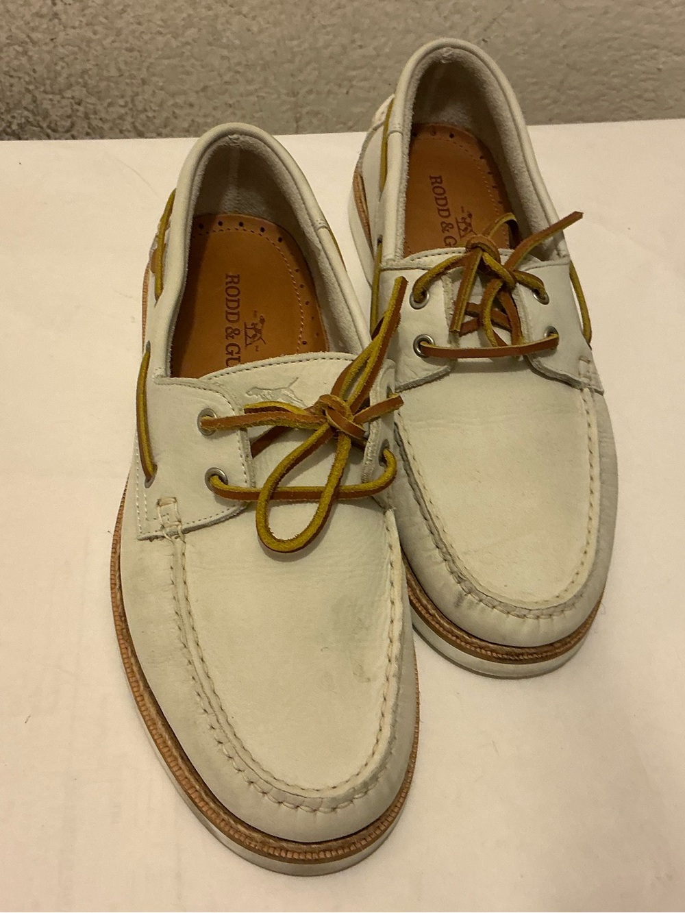 Rodd & Gunn Cream and Tan Leather Boat Shoes